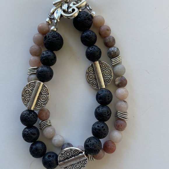 2 strand beaded bracelet - Picture 1 of 4